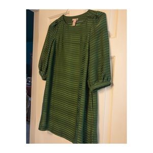Green shift dress.